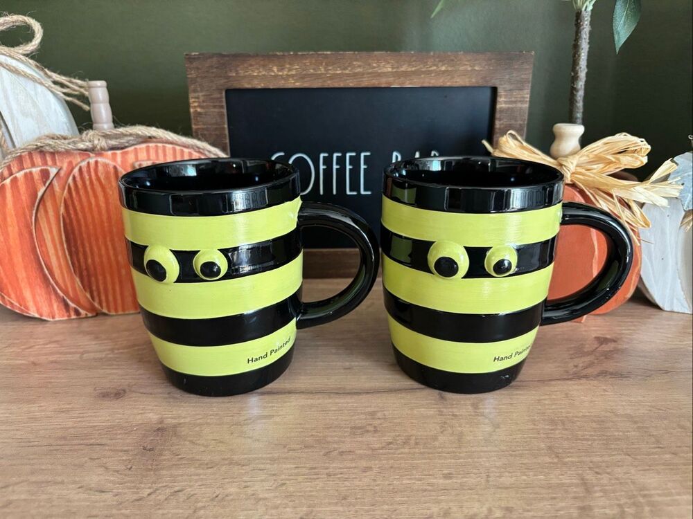 Kohl's mummy coffee cups